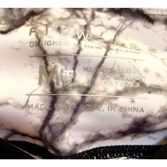 FITWEAR FASHION - NWT- L Sz 8 Black & Marbled Leggings. Super Soft & Sculpting - Picture 6 of 15